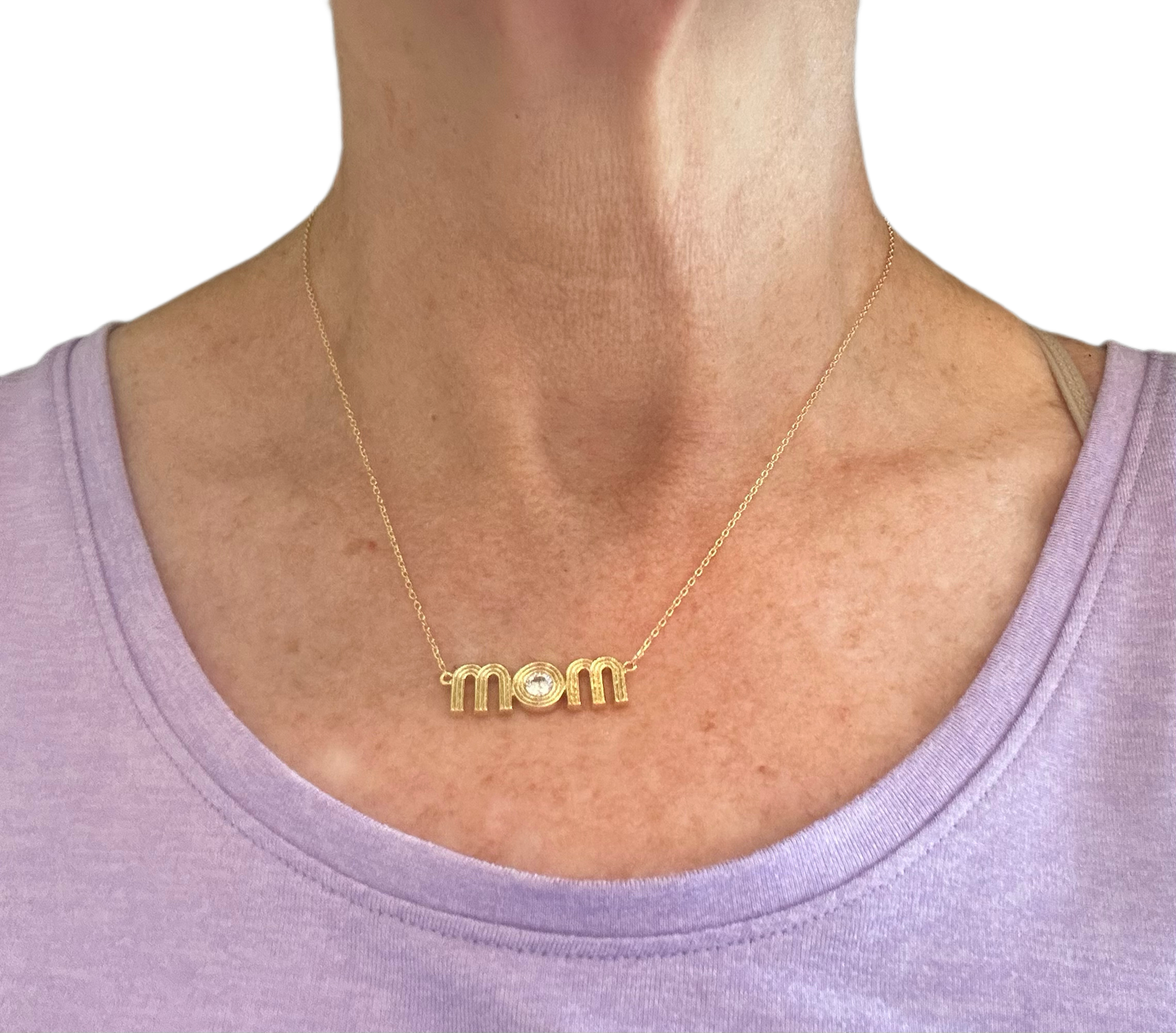 MOM necklace